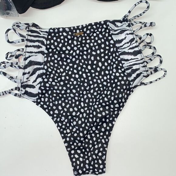 🔥VICTORIA SECRET SWIMSUIT 2pc 34C push-up //Small  New #2 - Picture 7 of 7